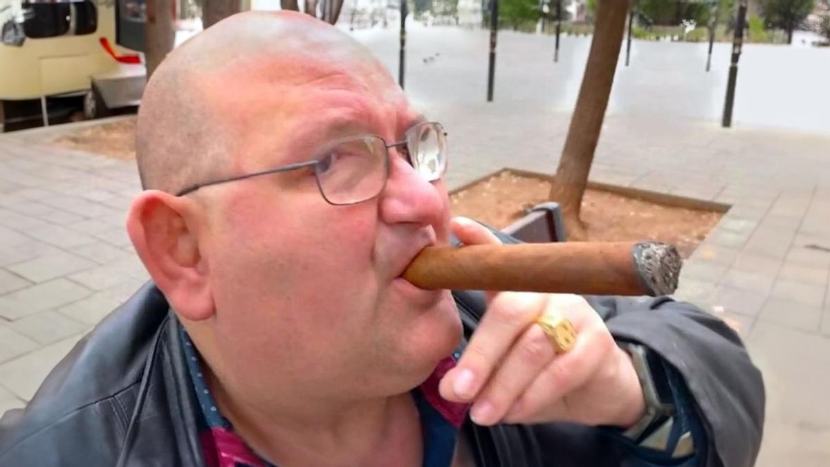 'El dandy de Barcelona' promete una noche de risas en Valencia de Don Juan. | L.N.C.