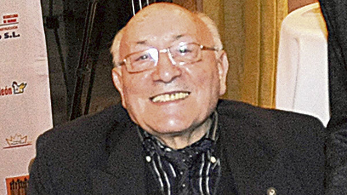 El Hermano Tomás, galardonado. | DANIEL MARTIN El Hermano Tomás, galardonado. | DANIEL MARTIN