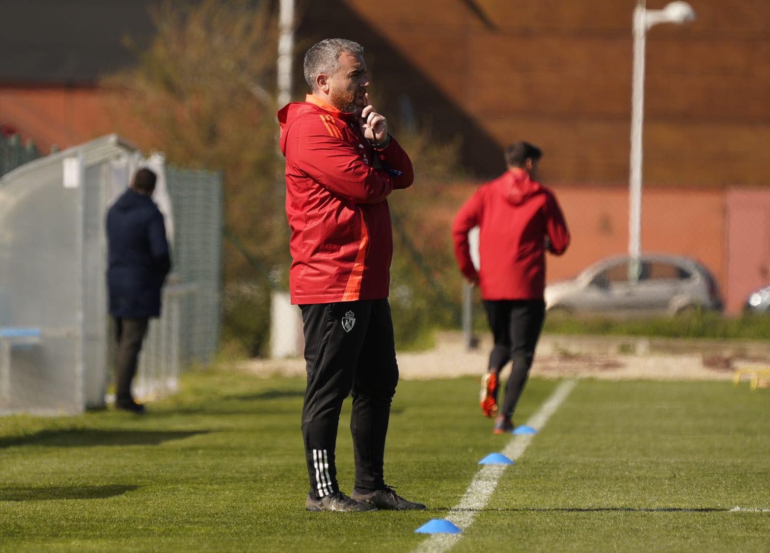 Javi Rey durante un entrenamiento con la Ponferradina en el Anexo. PONFERRADINA