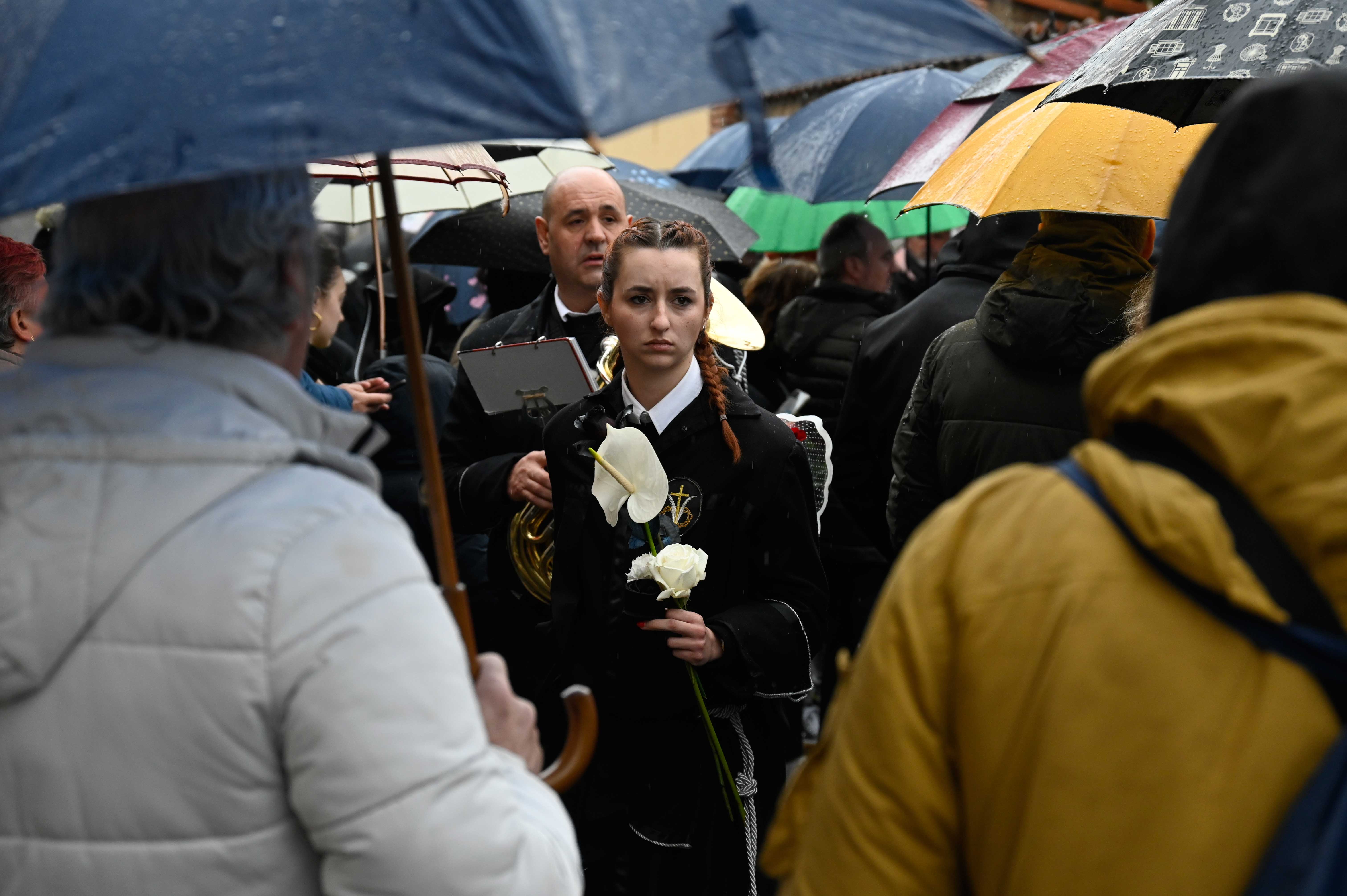 La lluvia ahogó las emociones de los papones buena parte de la Semana Santa pasada. | SAÚL ARÉN
