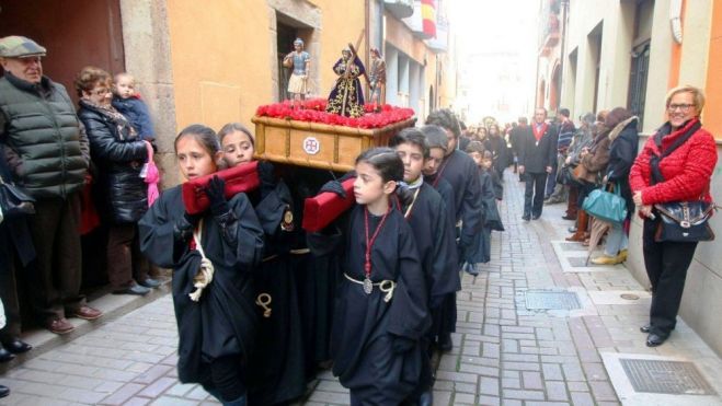 Una procesión infantil e Ponferrada. | Ical