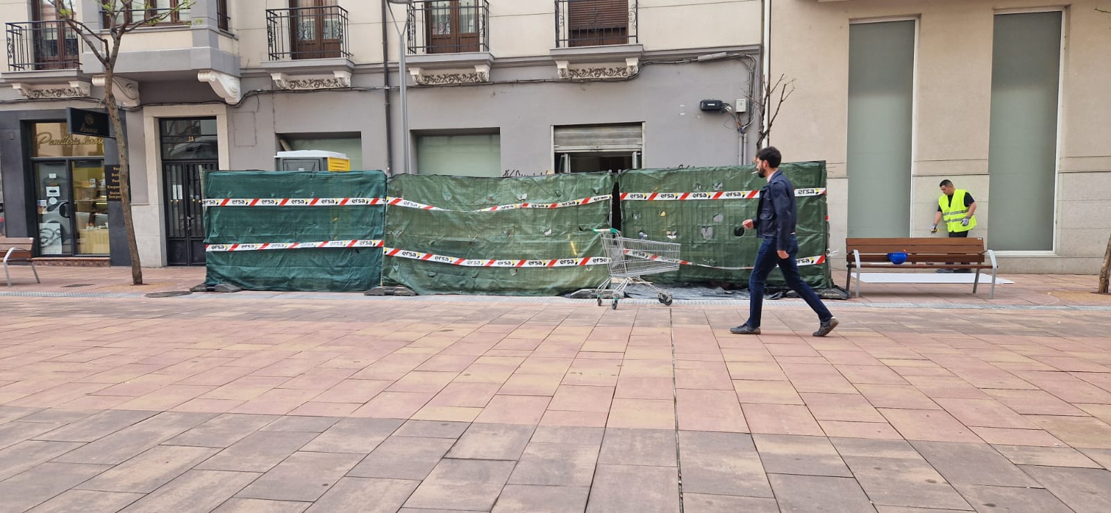Imagen exterior de las obras de Mercadona en Ramiro Valbuena.