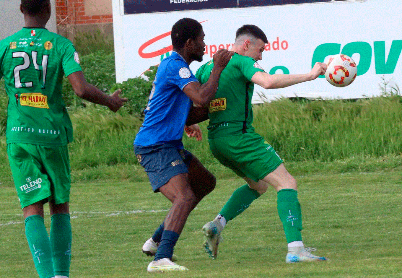 El Astorga quiere terminar la temporada con opciones del ascenso directo. ASTORGA