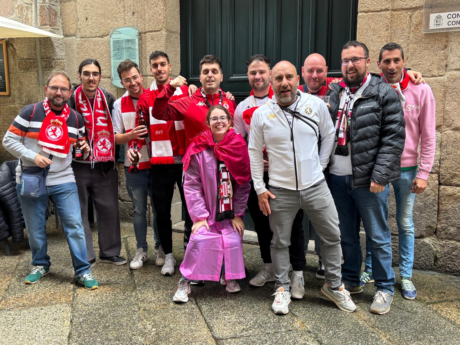 Aficionados de la Cultural en Ourense. Aficionados de la Cultural en Ourense.