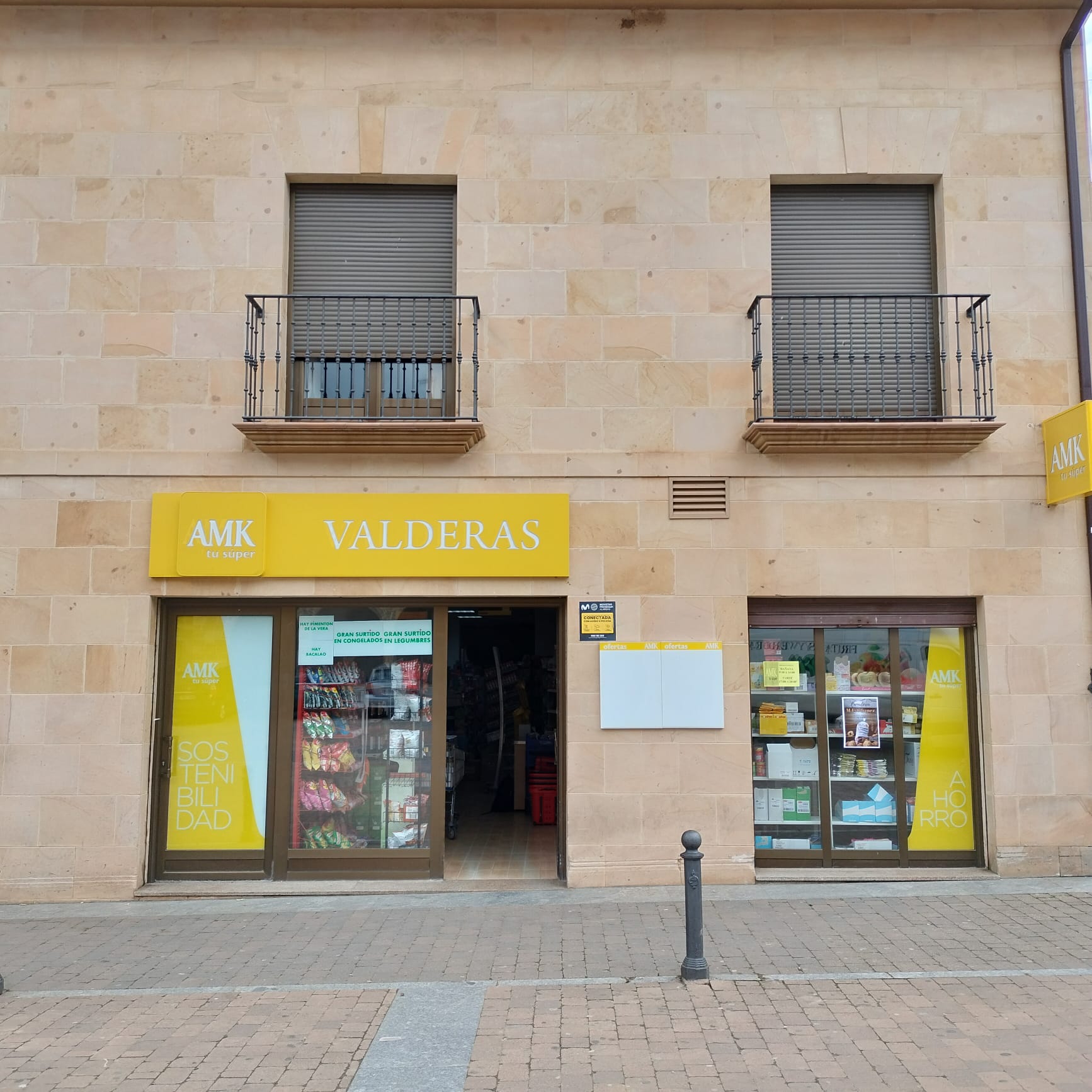 Alimerka inaugura un supermercado 'AMK' en Valderas. | L.N.C.