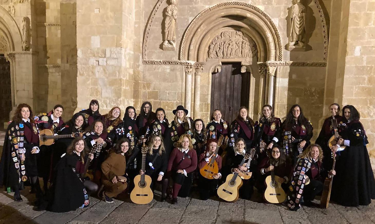 Tuna Femenina de la ULE. | L.N.C.