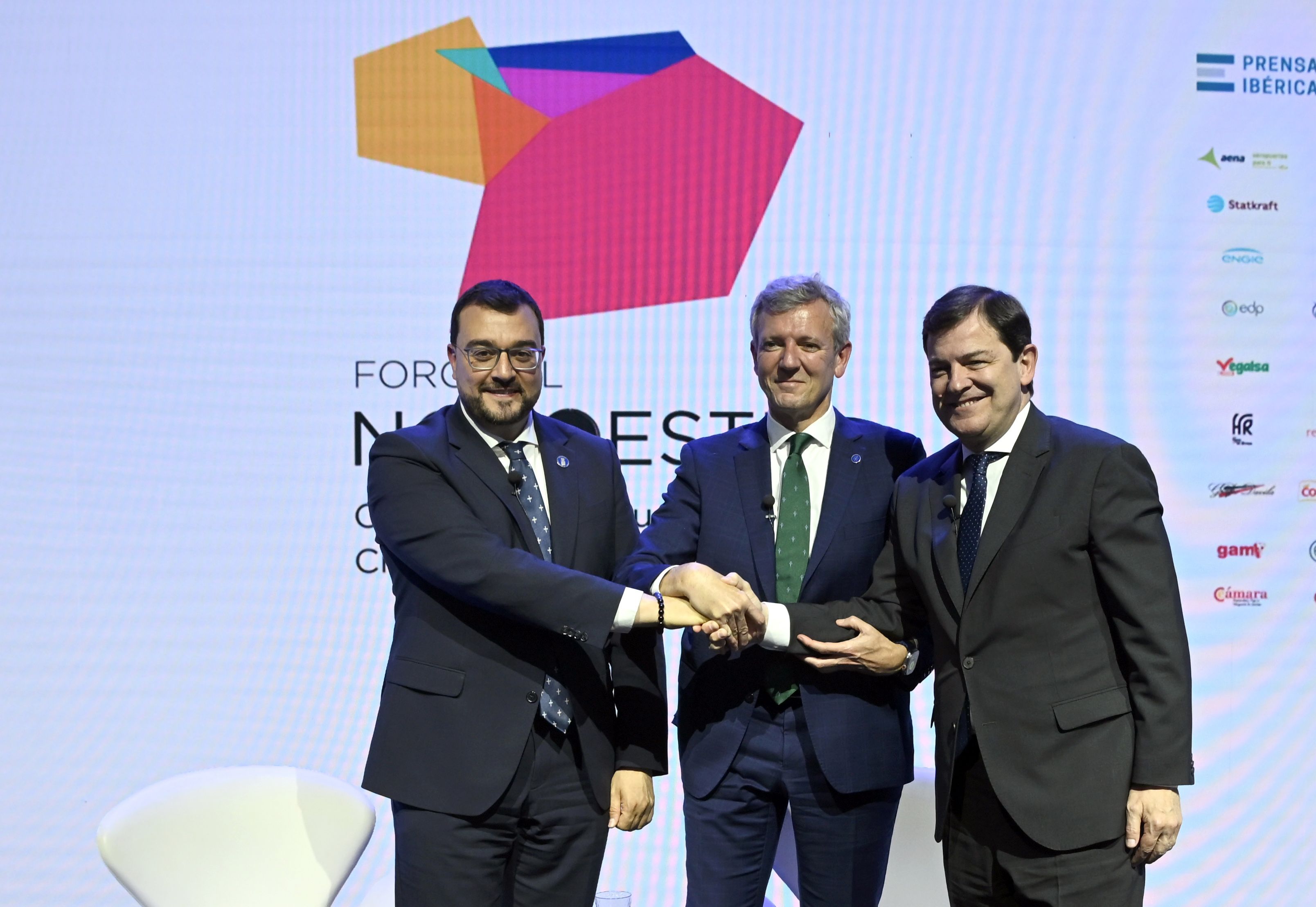 Los presidentes de Asturias, Adrián Barbón; Galicia, Alfonso Rueda; y Castilla y León, Alfonso Fernández Mañueco. | ICAL