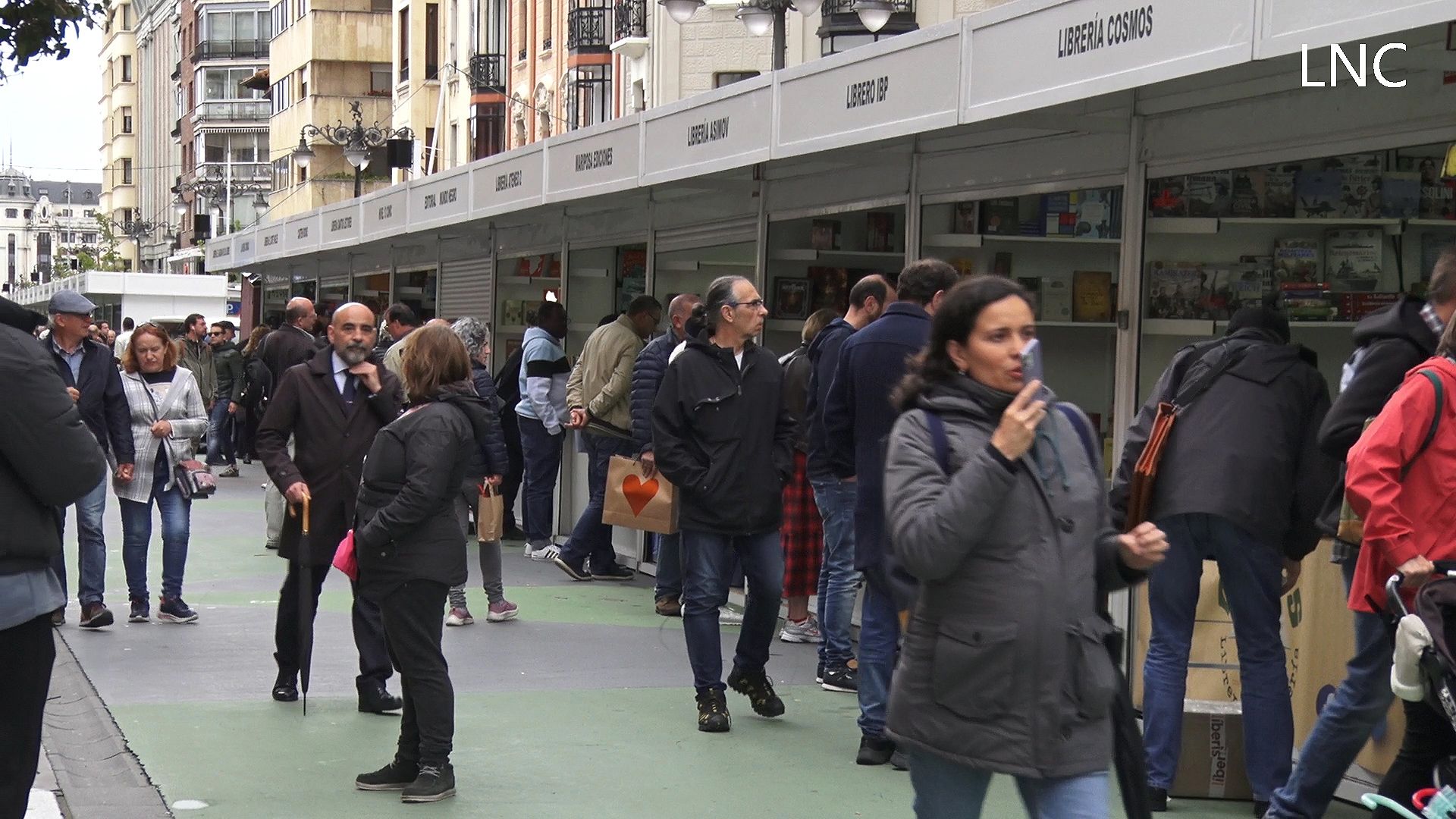 Cocinandos dan el pistoletazo de la feria: "No sólo se habla de gastronomía en los libros de recetas de Arguiñano"