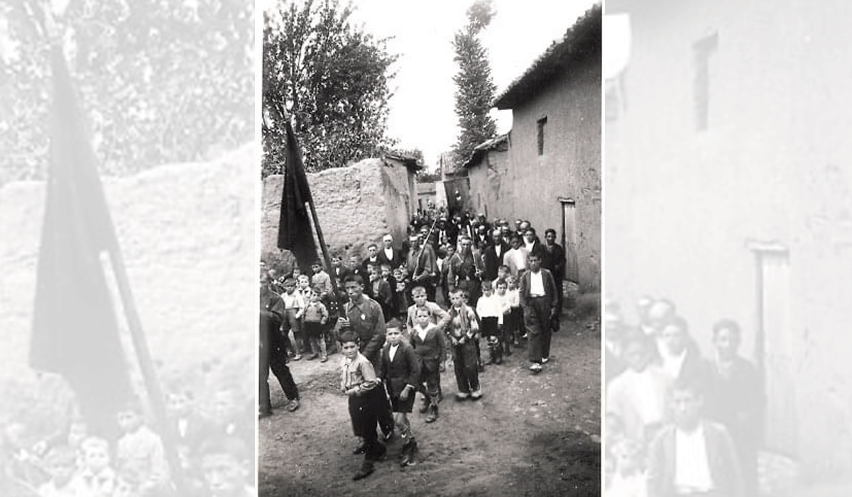 Foto de la celebración del Santo Sacramento hace muchos años. | L.N.C.