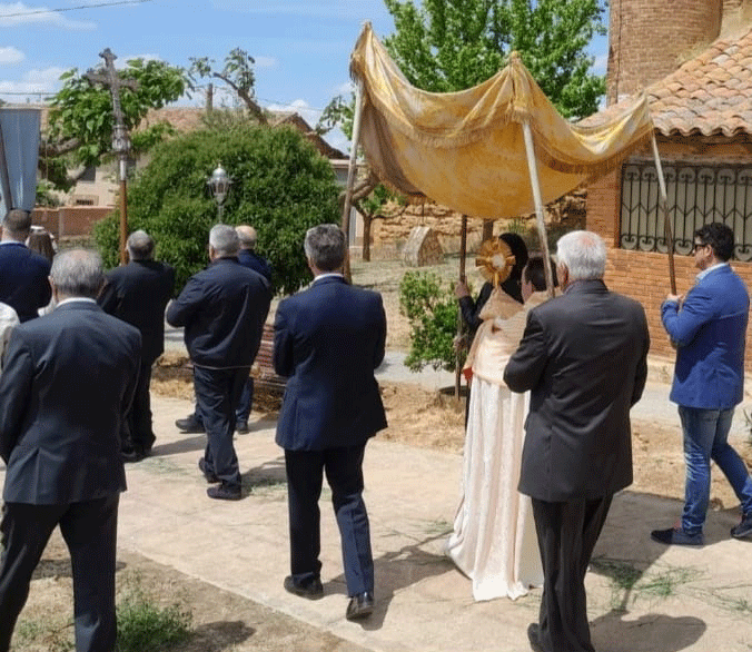 Una de las procesiones de los últimos años de esta festividad. | L.N.C. Una de las procesiones de los últimos años de esta festividad. | L.N.C.