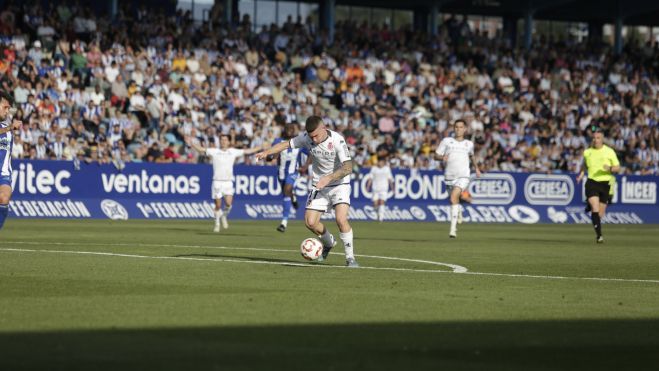 Un instante del partido. | FERNANDO OTERO