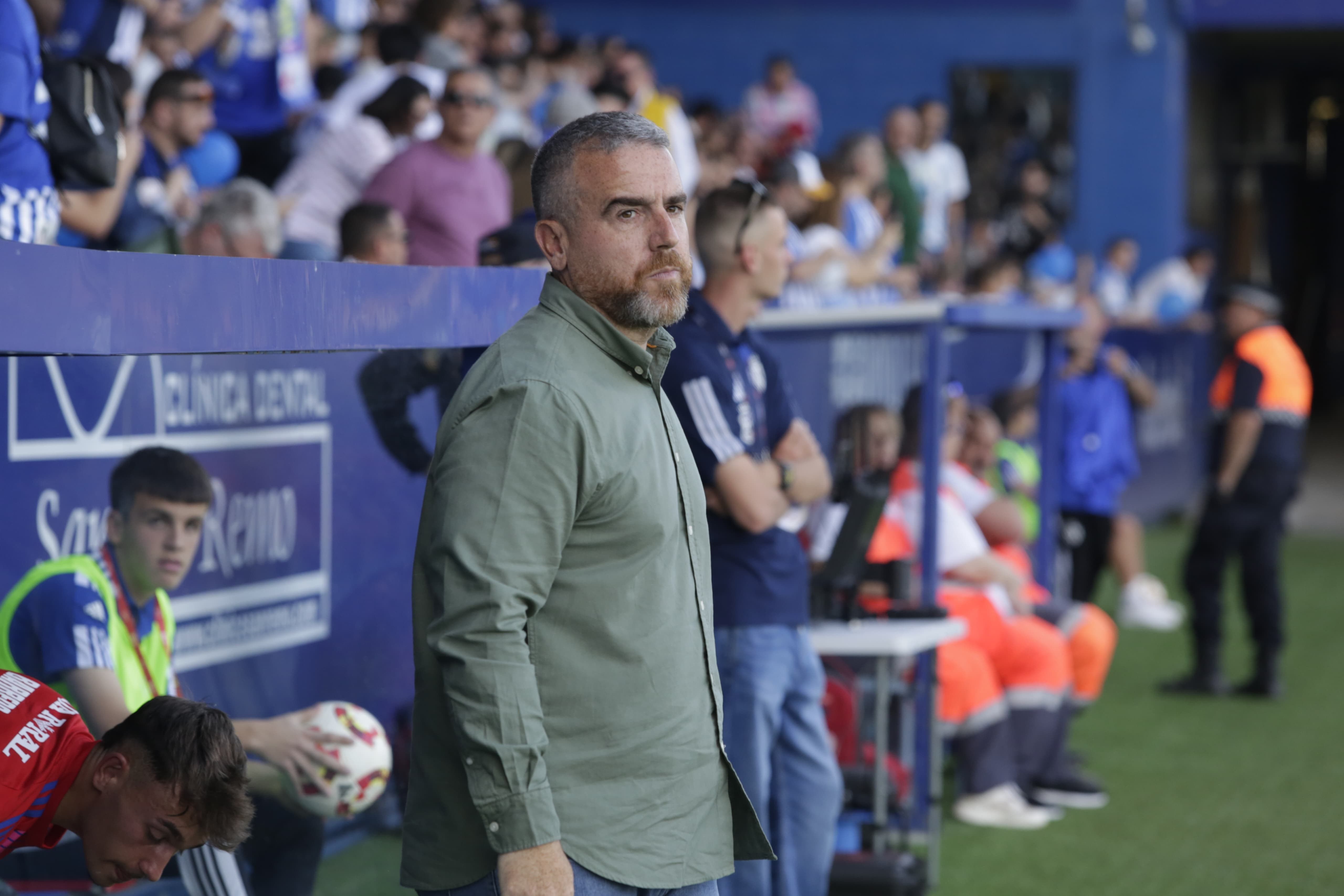 Javi Rey en uno de los momentos del partido. FERNANDO OTERO