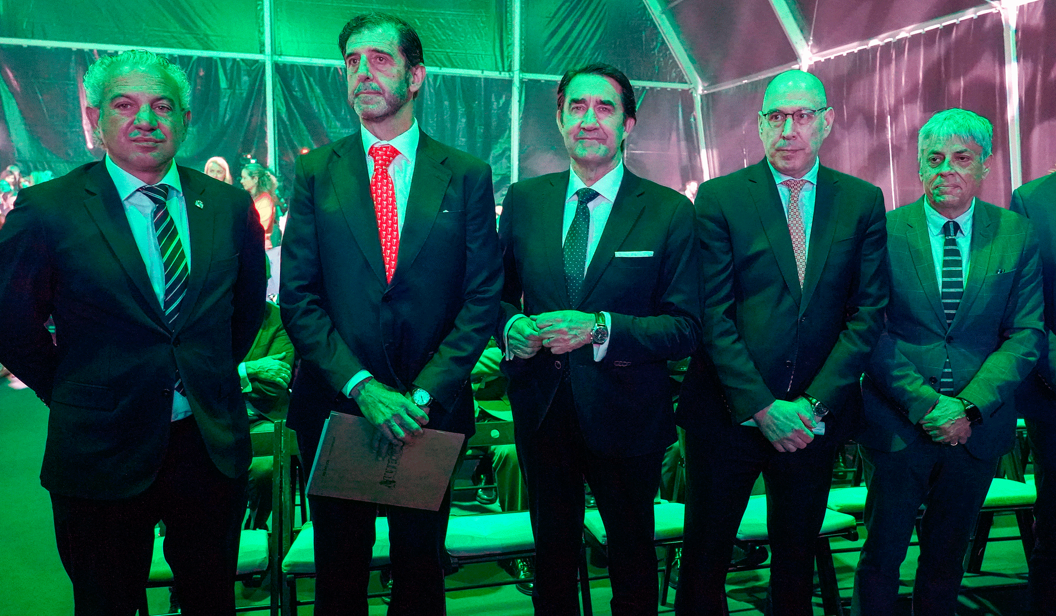 Nicanor Sen, Pedro Luis Fernández, Juan Carlos Suárez-Quiñones, Carlos Martín Tobalina y Eduardo Diego durante la inauguración. | CAMPILLO