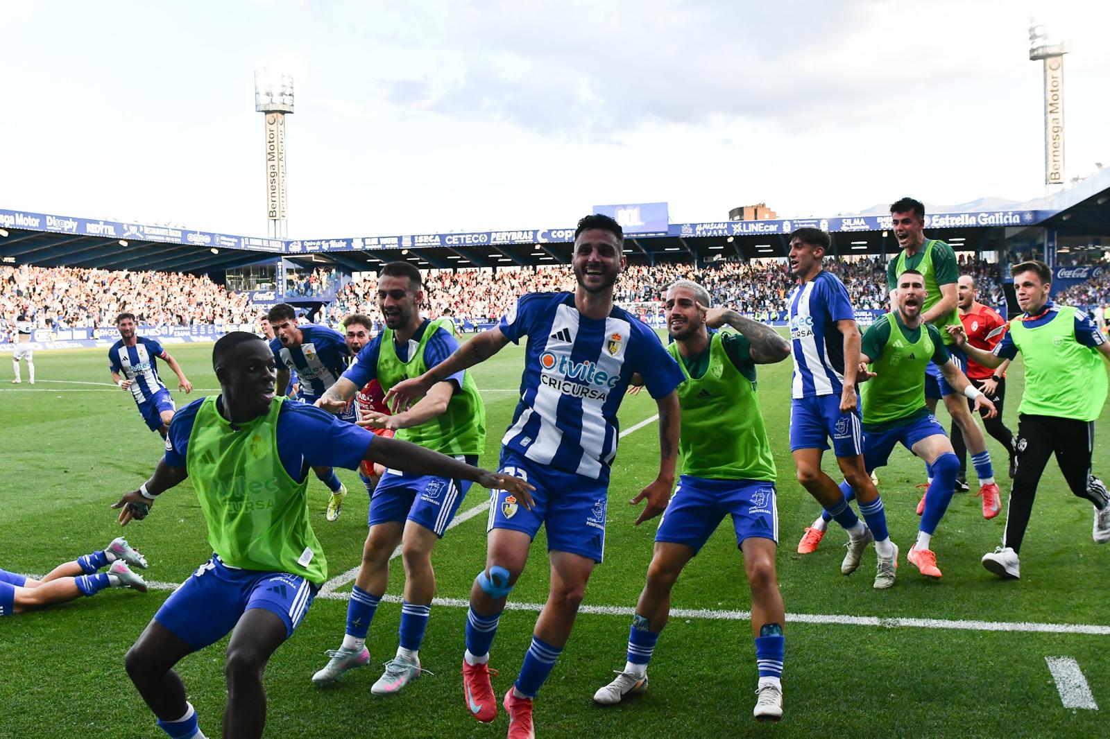 La Ponferradina es el equipo que más victorias ha sacado en los últimos minutos. ER / EBD