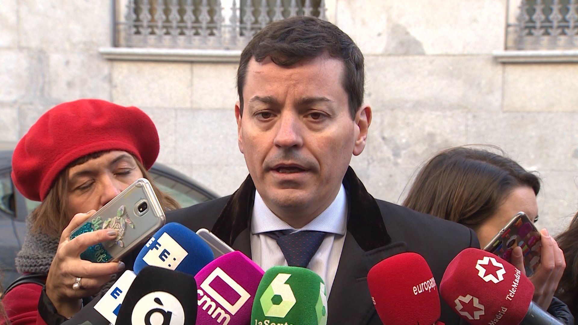 José Luis Bayo ante los medios. | EUROPA PRESS