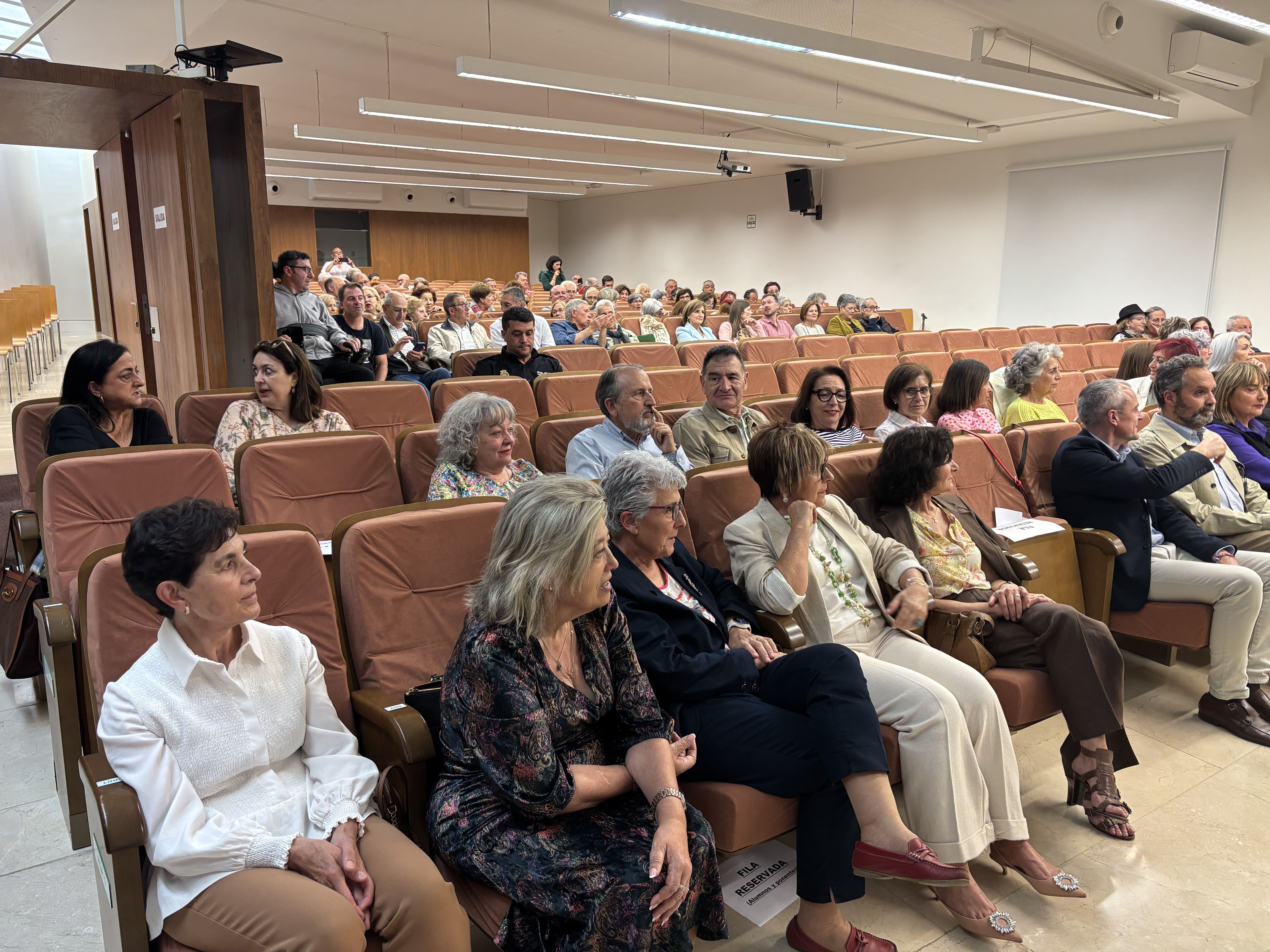 Acto de clausura del programa en el Campus de Ponferrada. | JAVIER FERNÁNDEZ