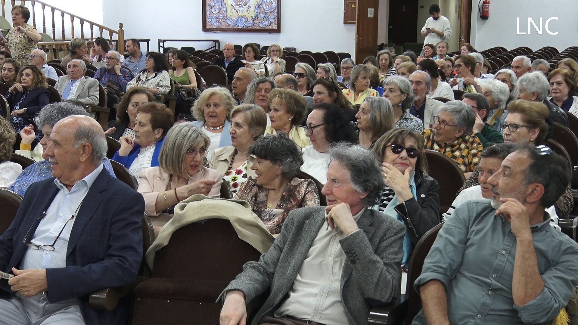 El millar de alumnos de la Universidad de la Experiencia despide otro curso repleto de aprendizaje El millar de alumnos de la Universidad de la Experiencia despide otro curso repleto de aprendizaje