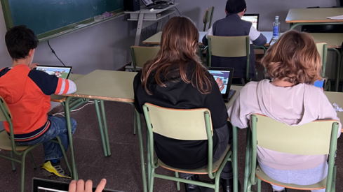 Los alumnos de Puebla de Lillo trabajando en equipo. |CEIP PUEBLA DE LILLO Los alumnos de Puebla de Lillo trabajando en equipo. |CEIP PUEBLA DE LILLO