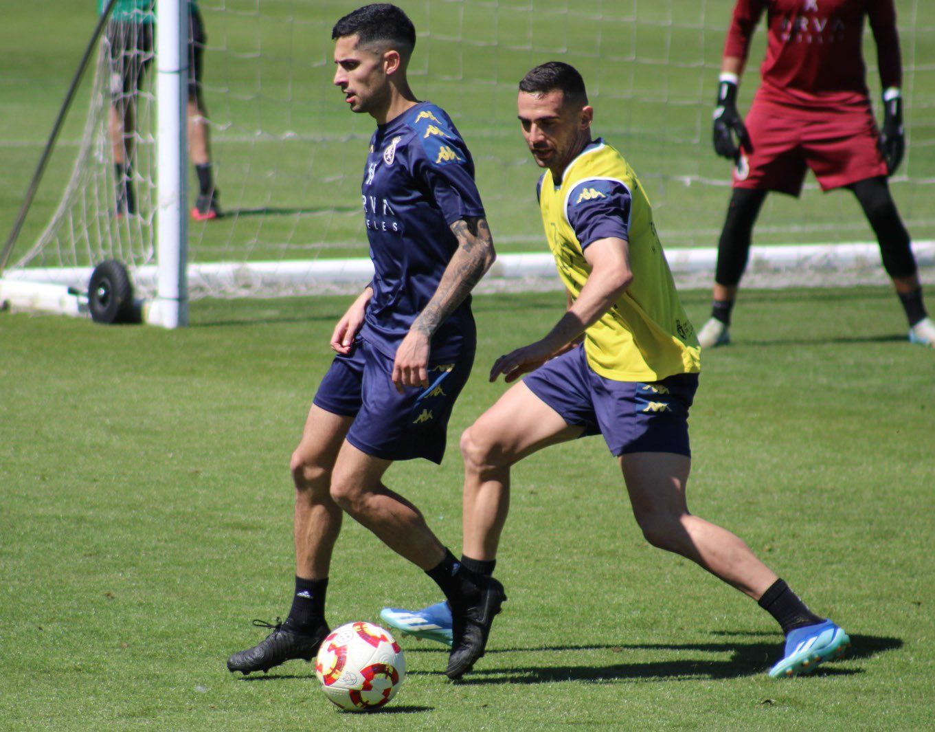 Bicho, en el entreno de este viernes. | CYD