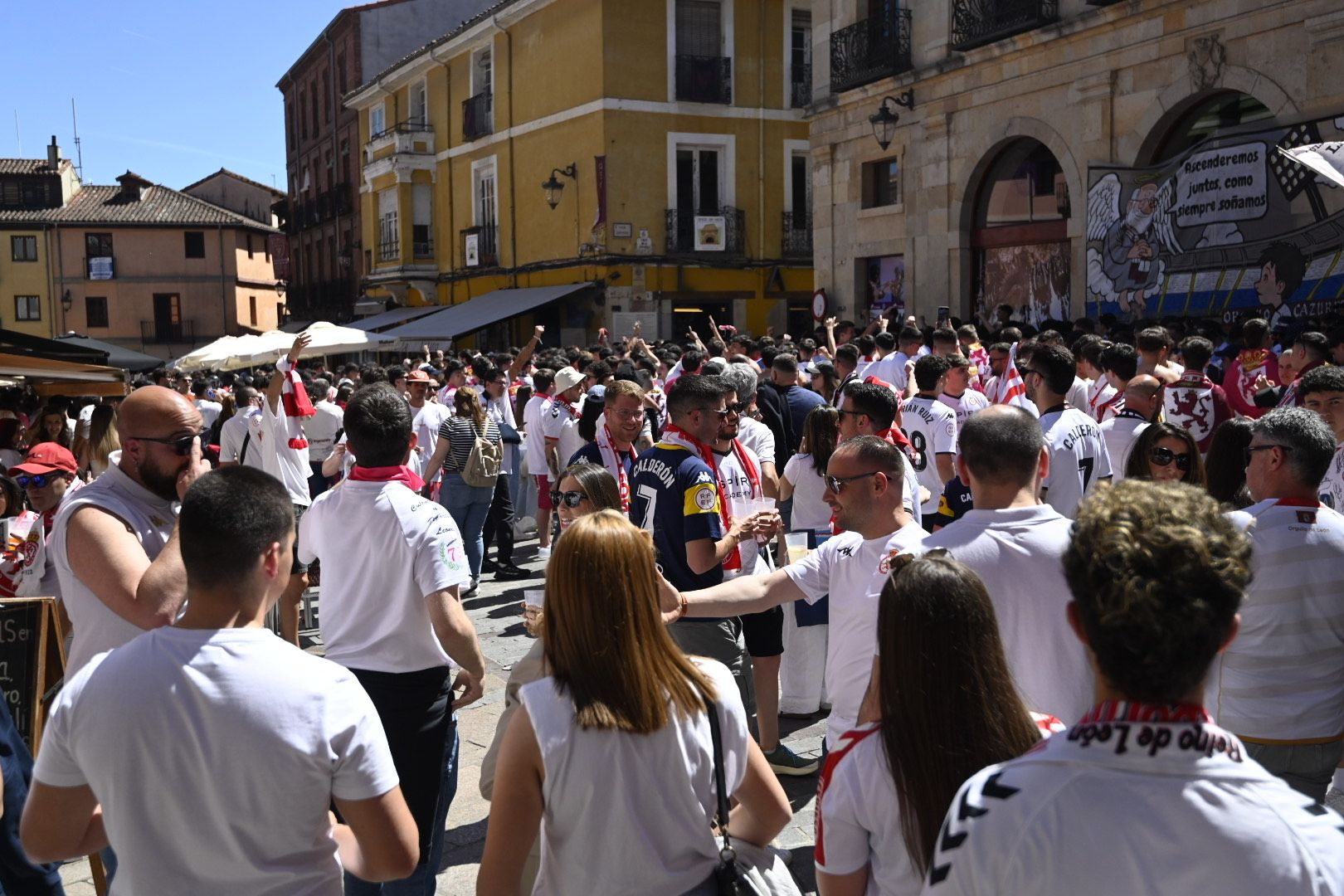 Ambiente culturalista previo al partido. | SAÚL ARÉN