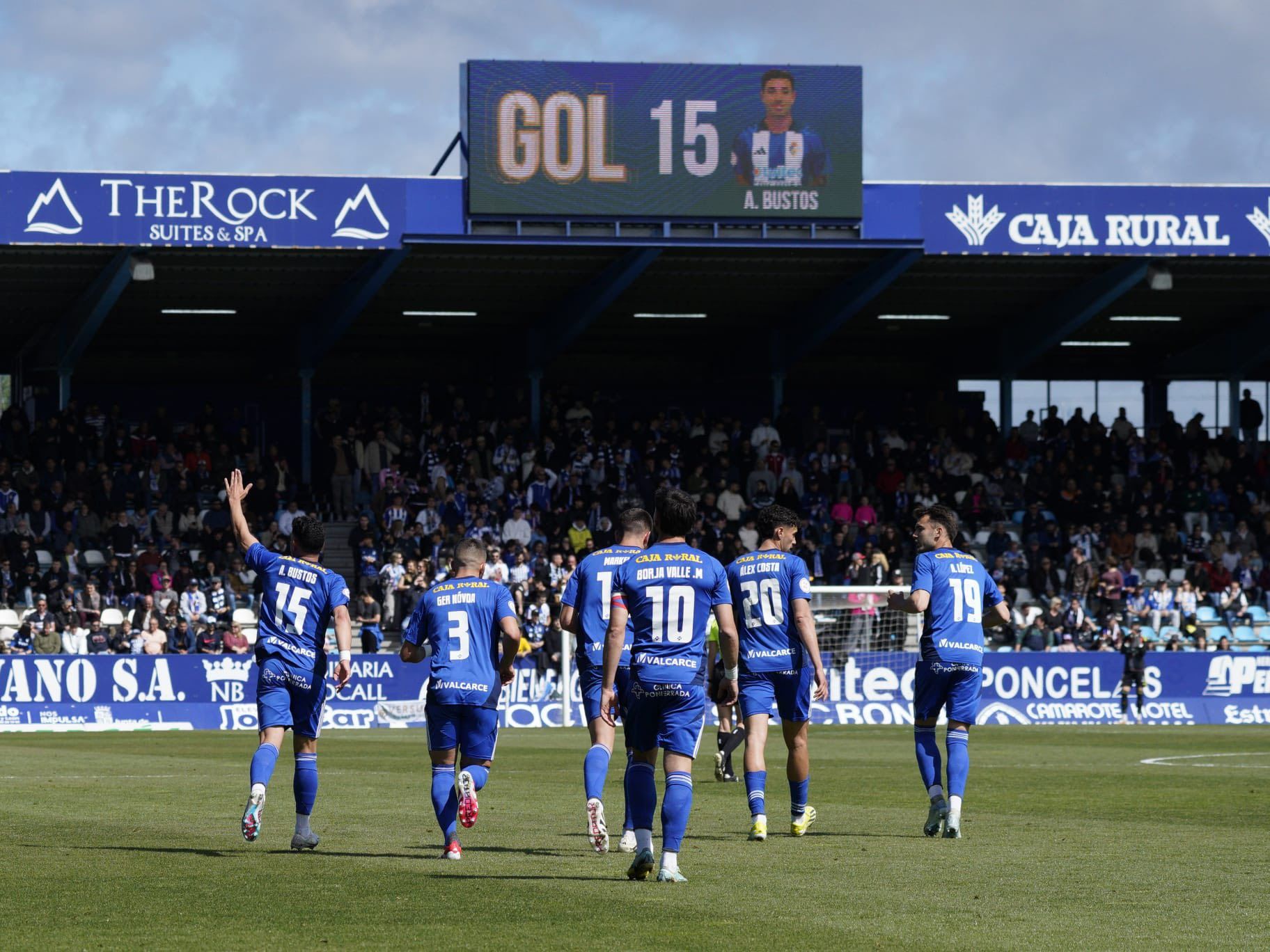 En la Ponferradina la mayoría de la plantilla conoce lo que es jugar una fase de ascenso y un pequeño grupo subir a Segunda División. PONFERRADINA