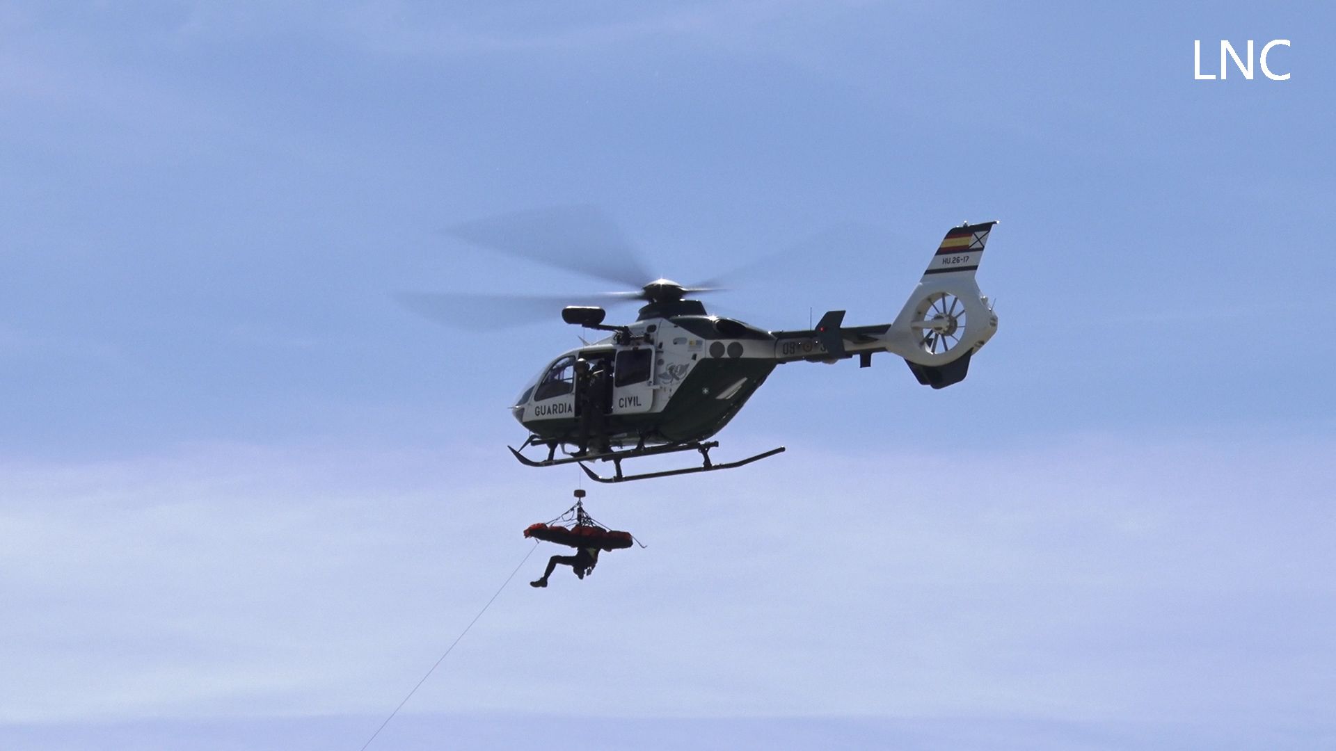Tanques abiertos, helicópteros y perros adiestrados: León presume de su fuerza militar