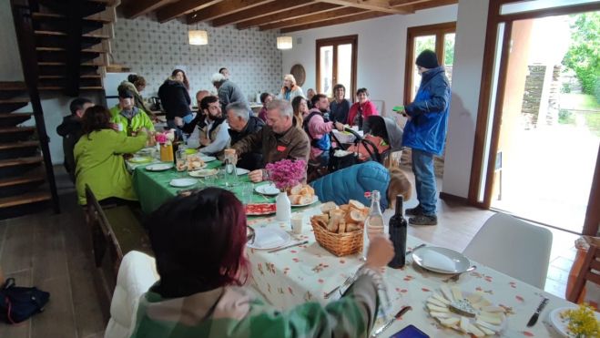 Última reunión anual del grupo que lleva tres años haciendo que el Camino Olvidado sea menos "olvidado".