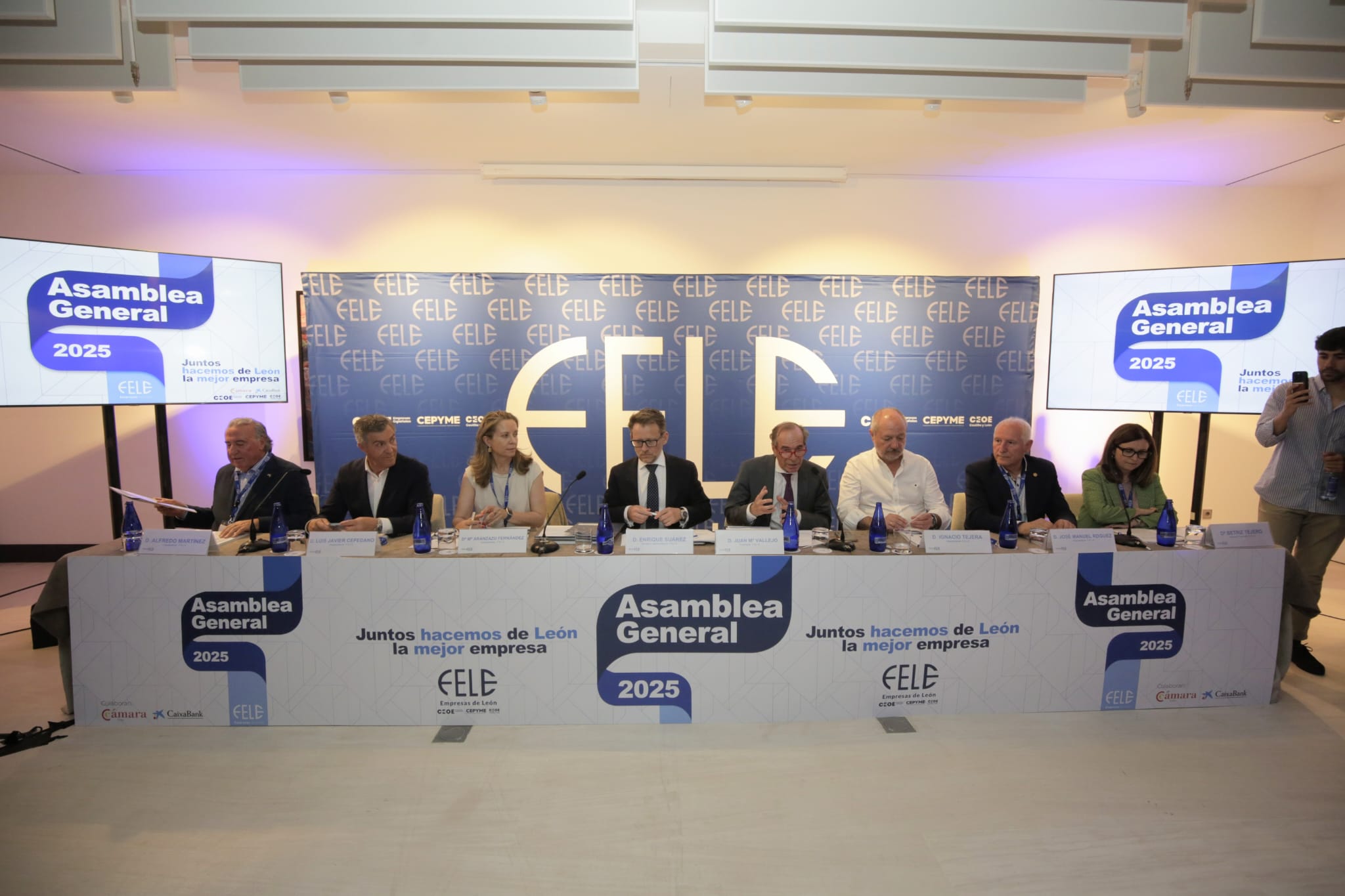 Asamblea de la Fele, este miércoles en León. | FERNANDO OTERO