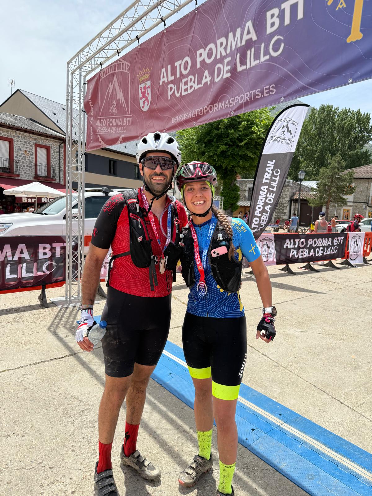 Imagen de los ganadores de la prueba. | L.N.C.