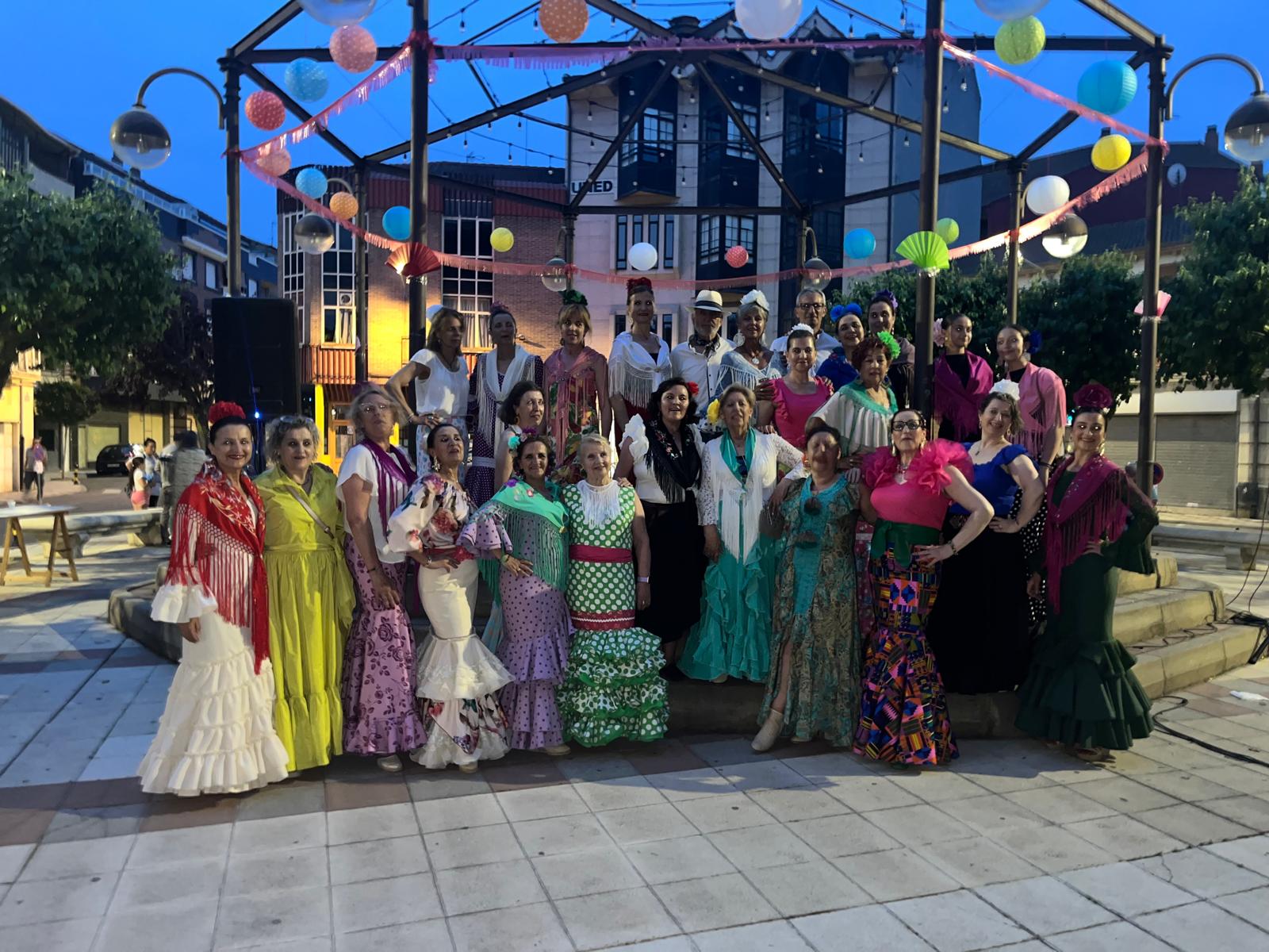 Feria de Sevillanas en La Bañeza. |L.N.C.