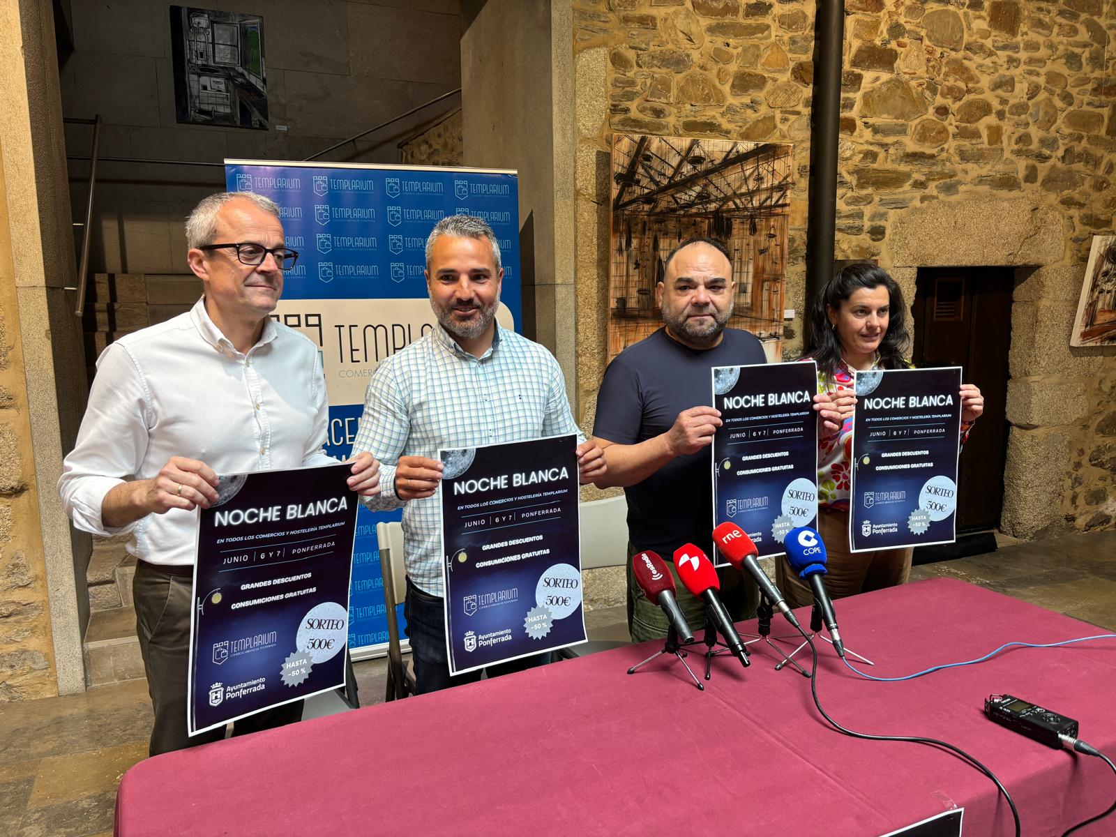 Presentación de la Noche Blanca de Templarium. | JAVIER FERNÁNDEZ