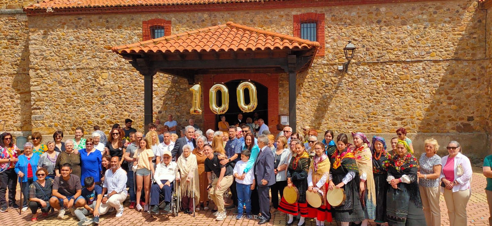 Celebración en Llamas de la Ribera del centenario de Luisa Román. | L.N.C. Celebración en Llamas de la Ribera del centenario de Luisa Román. | L.N.C.