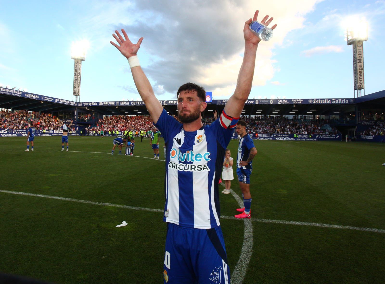 Borja Valle se siente decepcionado con el partido de ida, pero tranquilo con la vuelta. PONFERRADINA