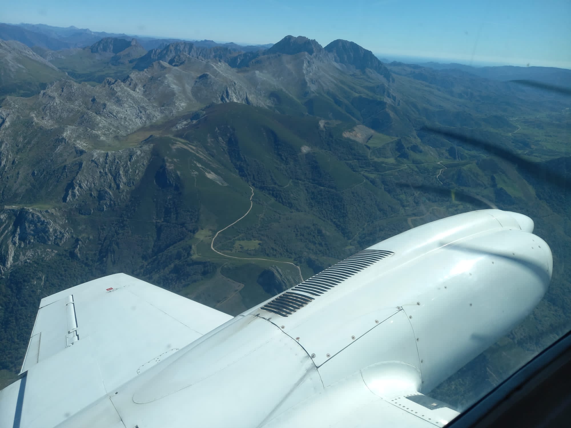 Vista aérea registrada por el proyecto S34I de la zona asturiana de Áramo. | ISMC 