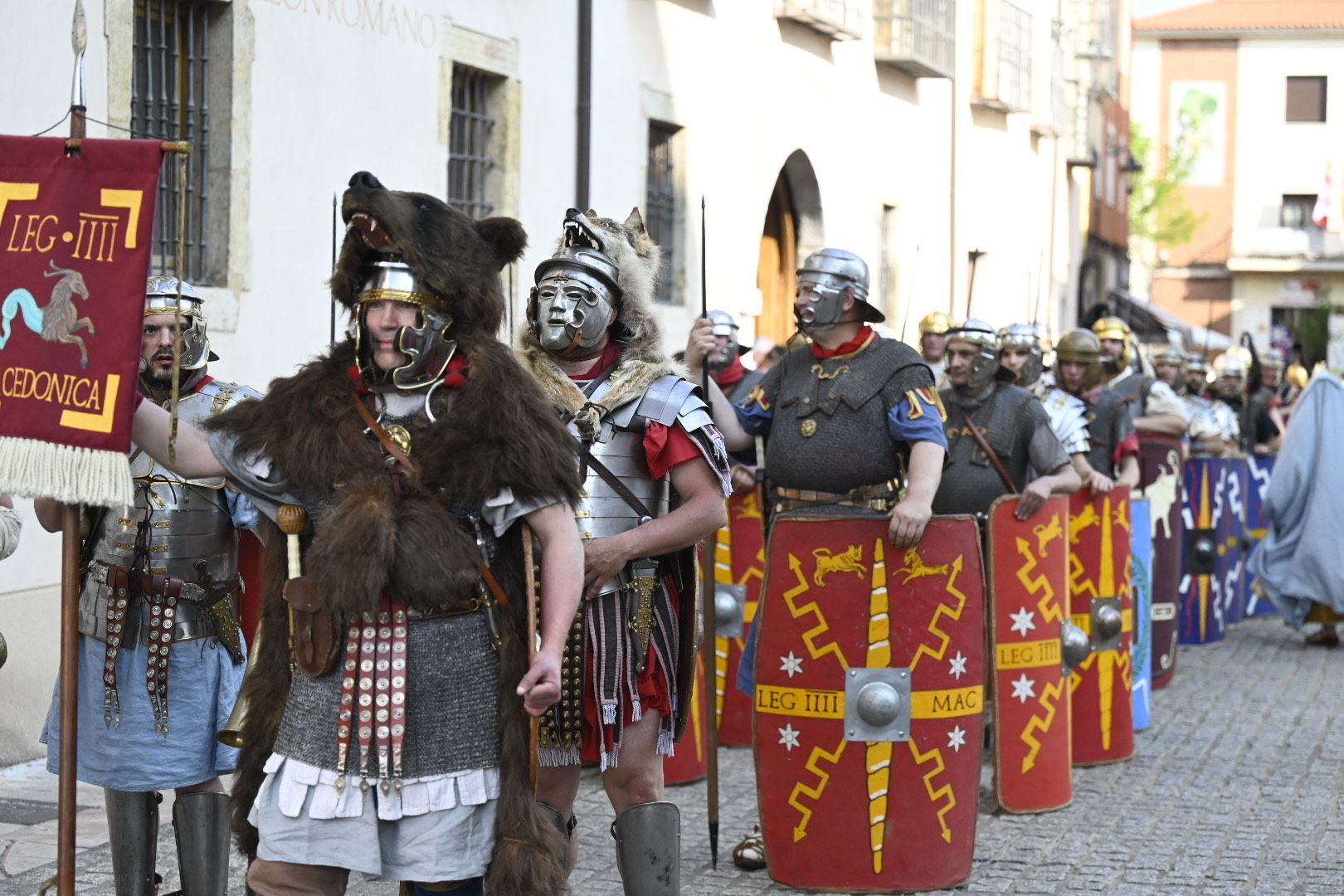 Desfile de las legiones (3) Desfile de las legiones (3)
