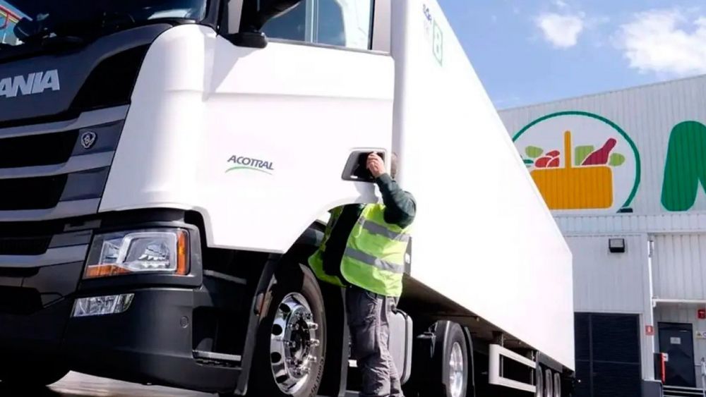 Acotral se encarga del transporte para Mercadona. | L.N.C.