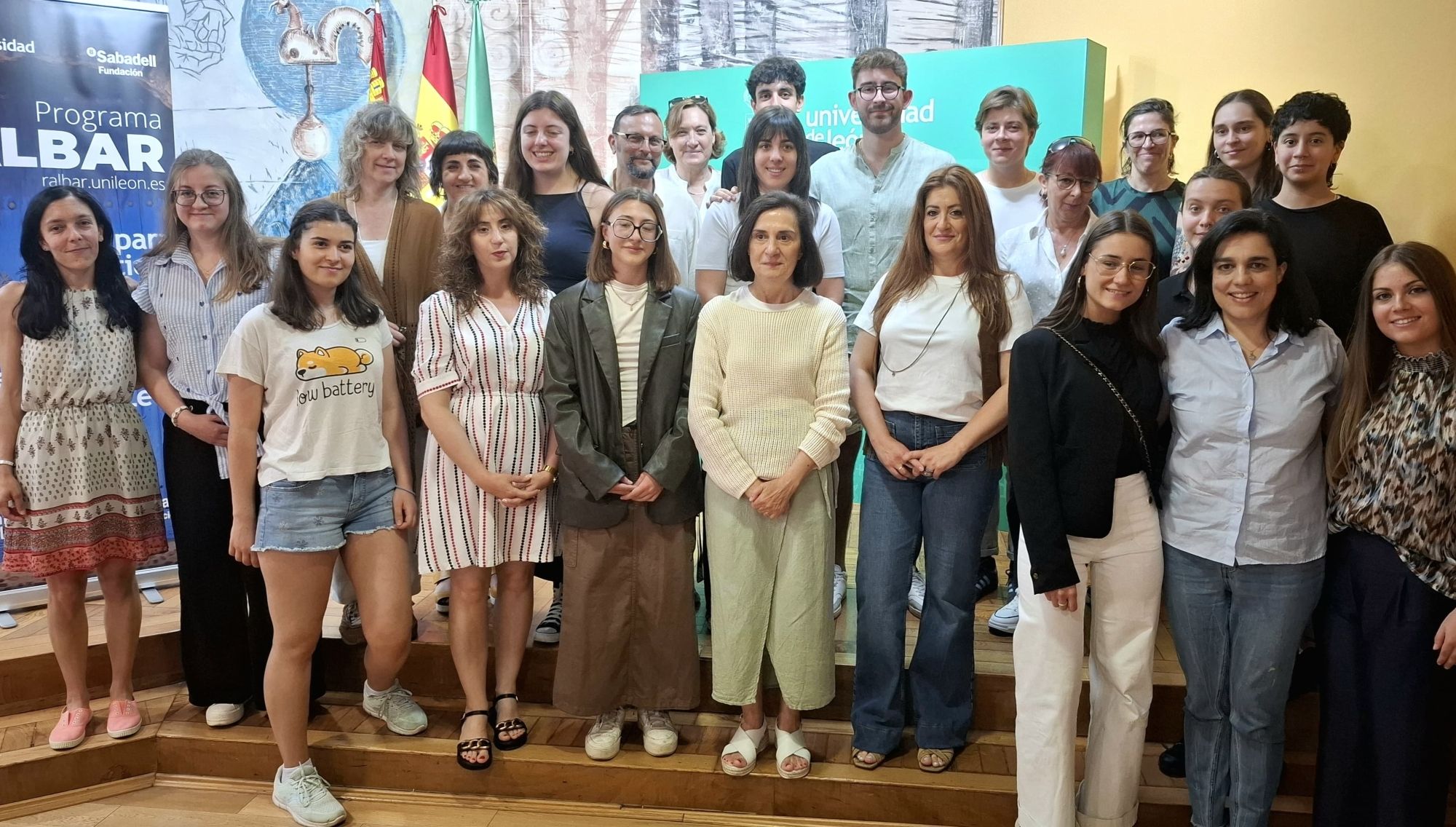 PRESENTACIÓN BECAS RALBARESTUDIANTES Y TUTORES (2)