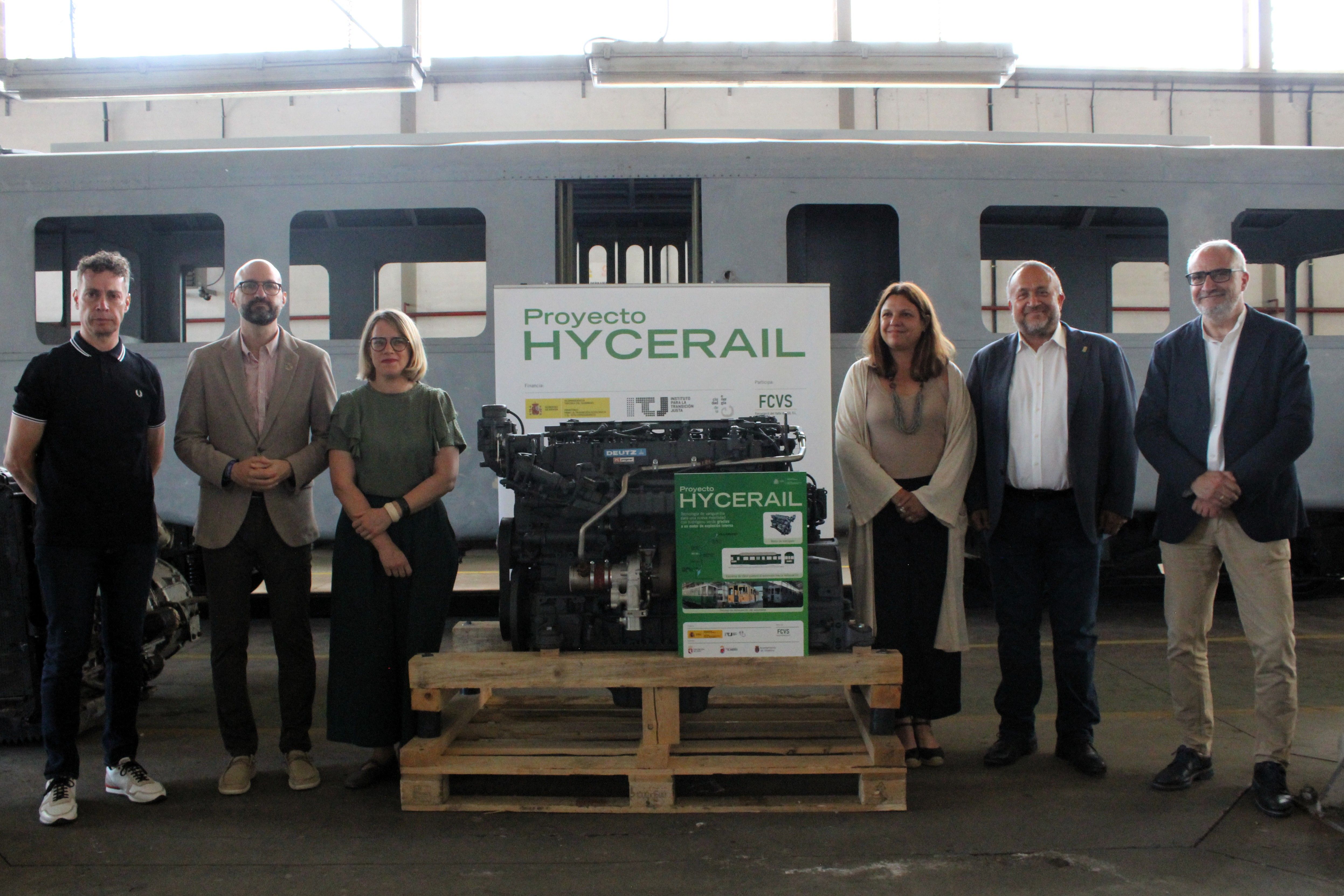 Presentación del automotor del proyecto Hycerail en Villablino.