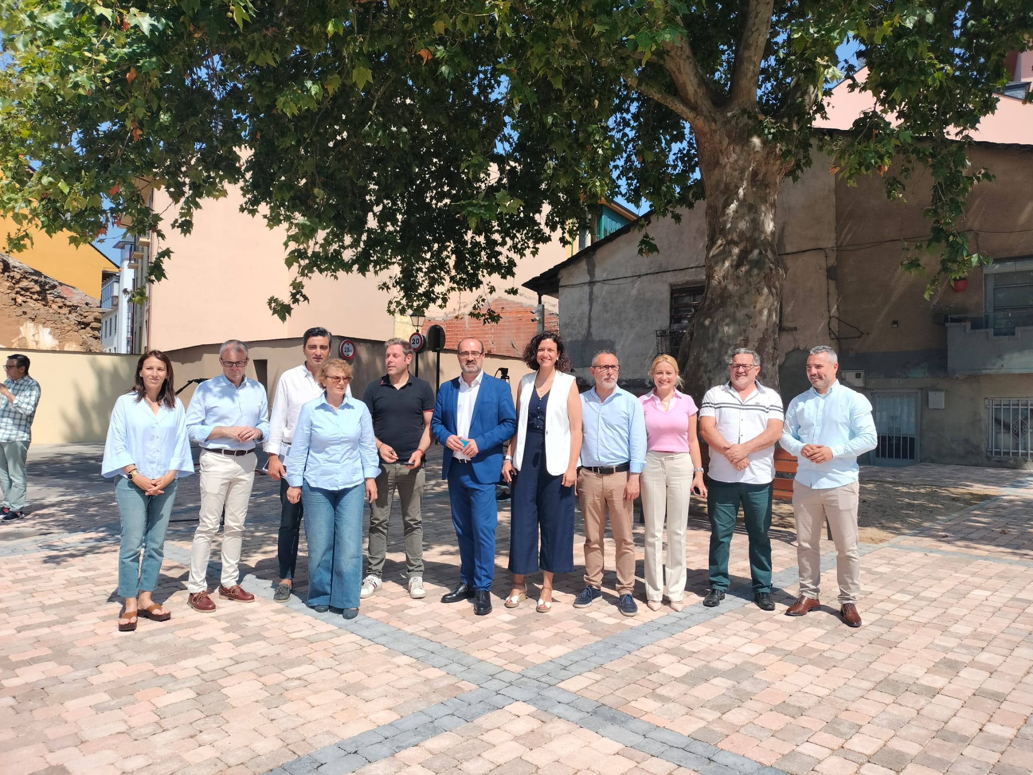 Inauguración de la nueva plaza en Ponferrada.