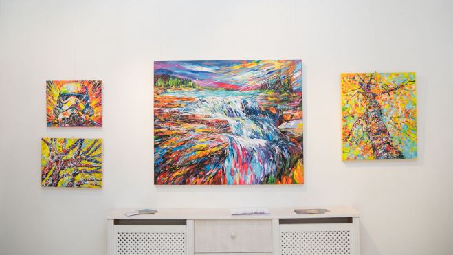 Varias obras sobre Star Wars y la Naturaleza.VICENTE GARCÍA