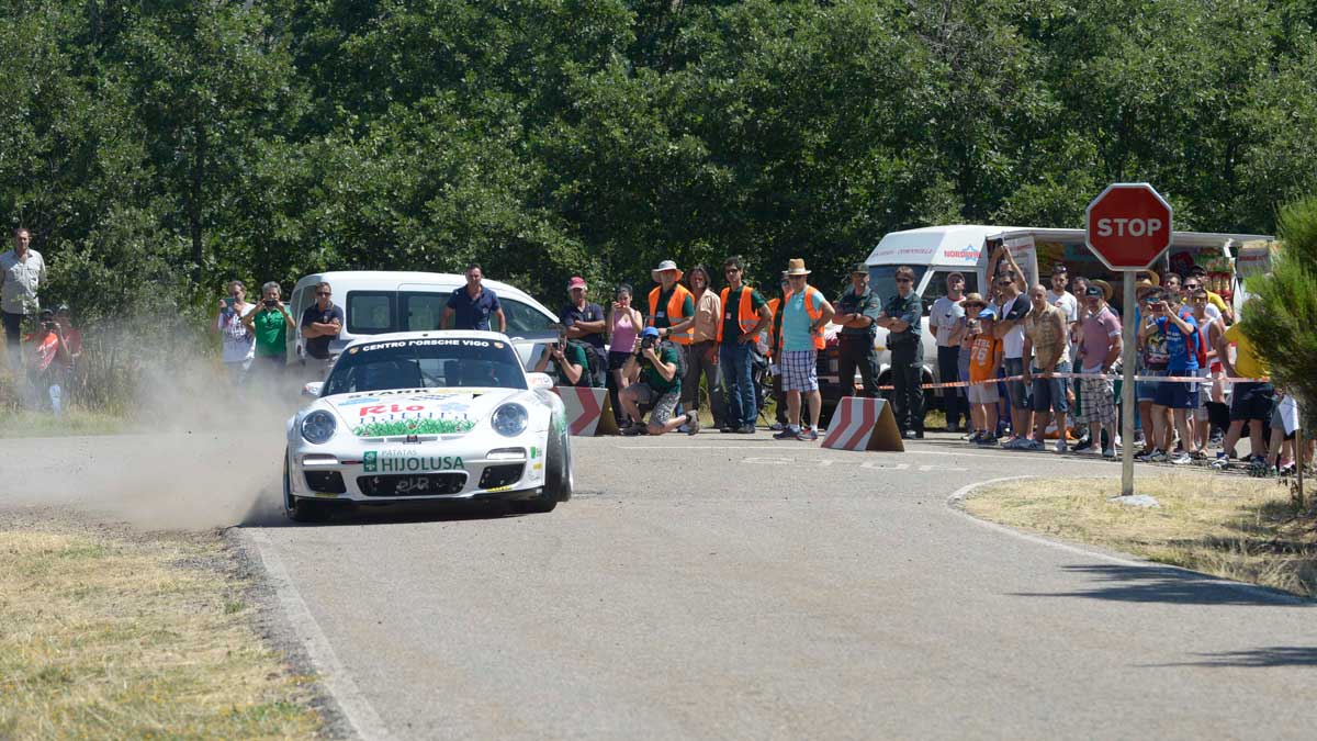 Sergio Vallejo volverá a ser un año más el favorito a hacerse con el título del Rallysprint Valle de Omaña. | MAURICIO PEÑA