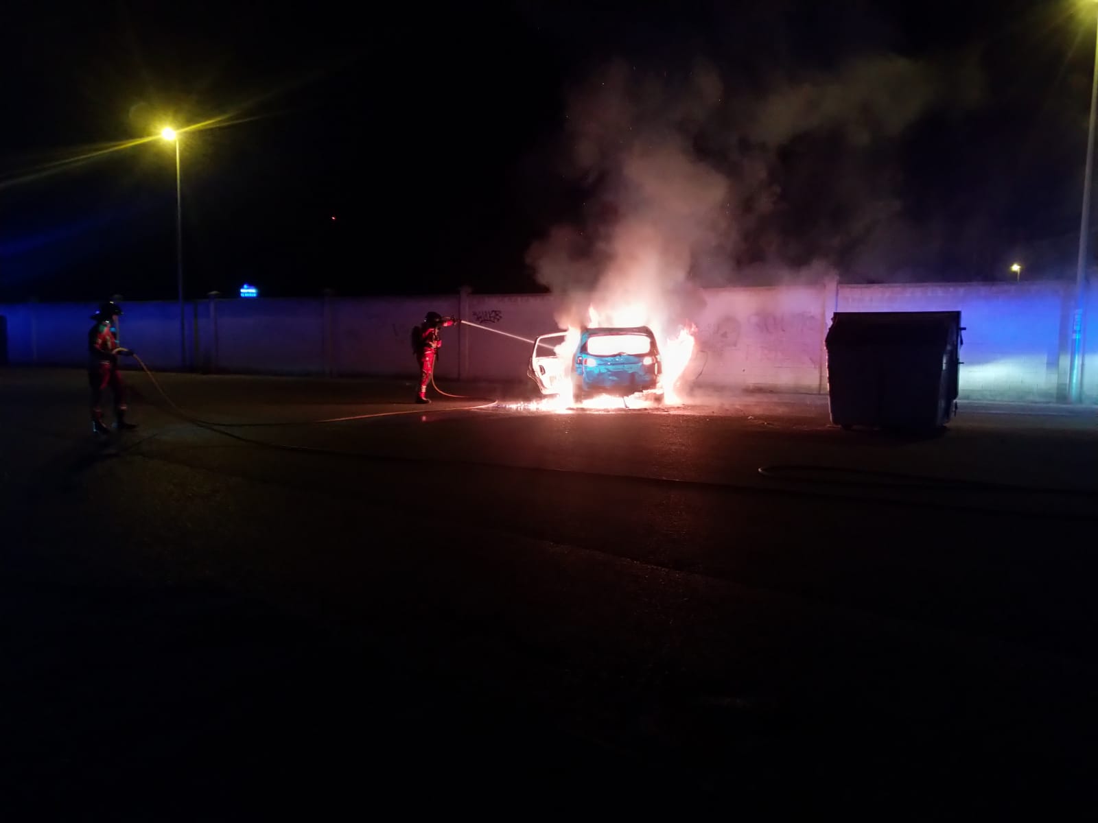 Intervención de los Bomberos de Ponferrada en el incendio. 