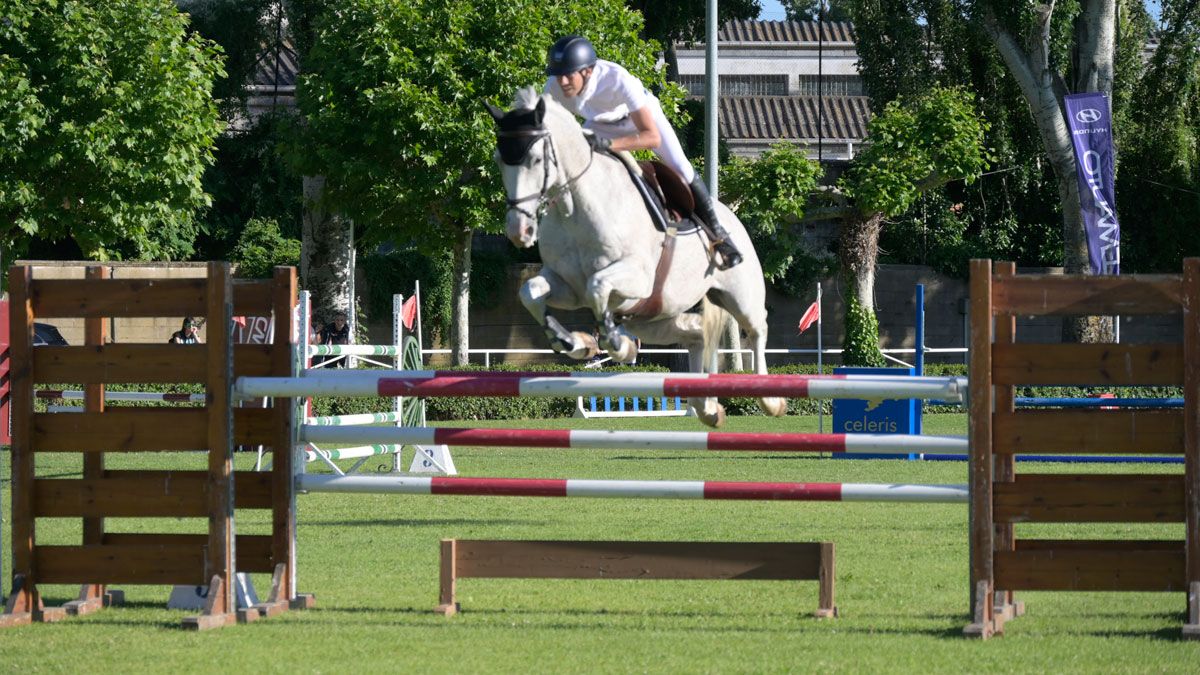 Un lance del concurso hípico del año pasado. | MAURICIO PEÑA