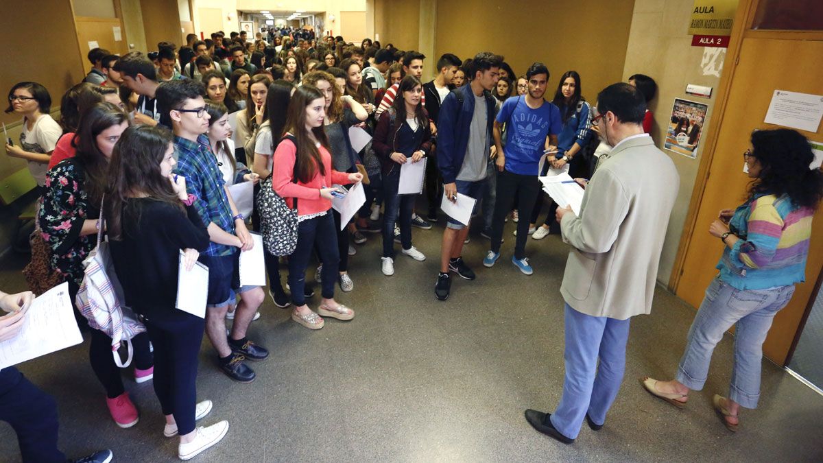 Imagen de las pruebas de acceso a la Universidad en León. | ICAL