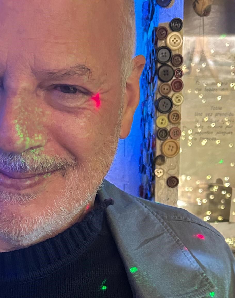 Autor de Borges en El Bierzo, un libro para abrir los ojos a lecturas bercianas. | V.C.