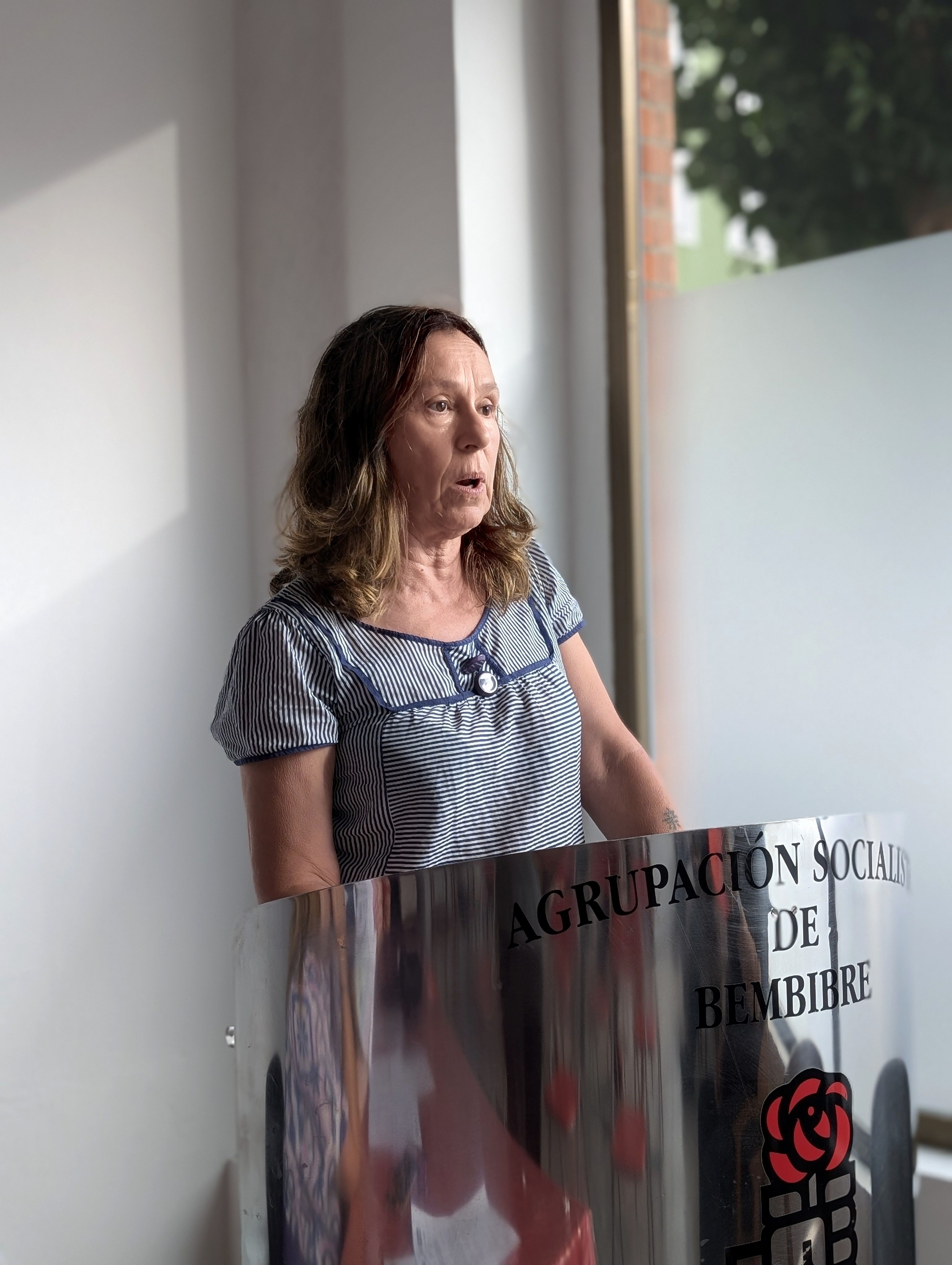 Yolanda Navarro capitanea el PSOE en Bembibre. 