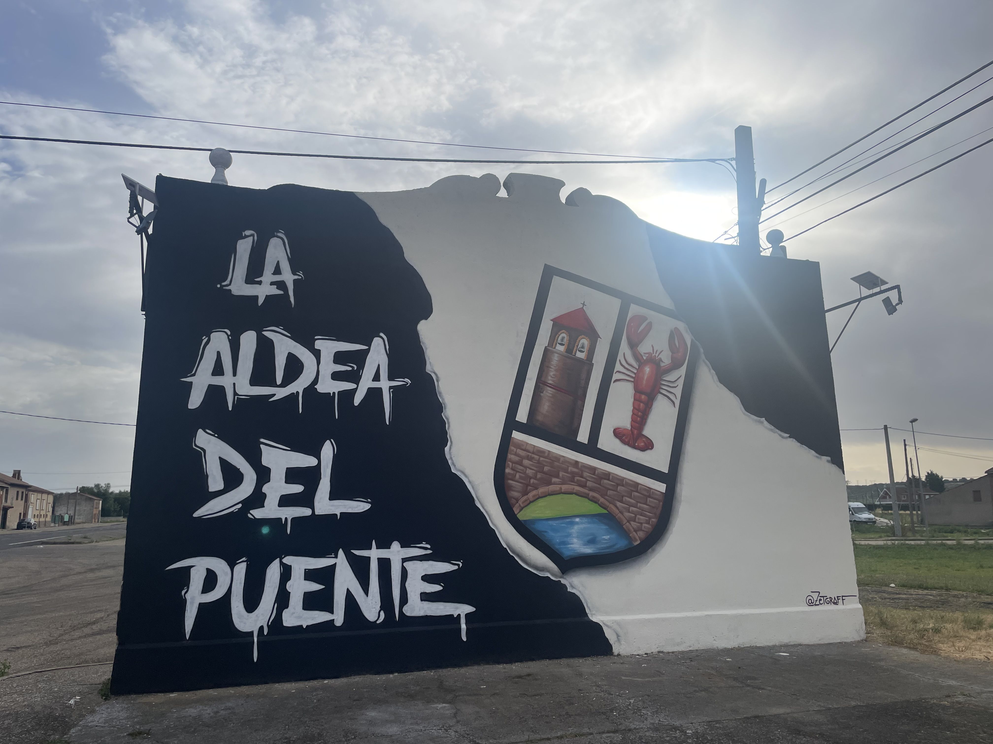 El nuevo mural puede verse desde la carretera. | L.N.C.