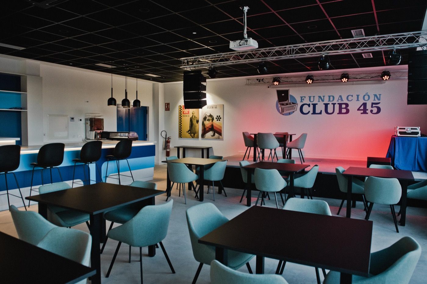 La Sala Multiusos del enclave de Santa Colomba de Somoza. | FUNDACIÓN CLUB 45