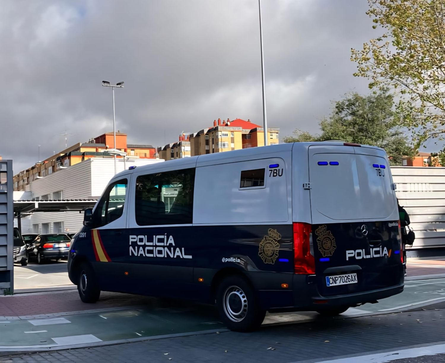 Detenido en Valladolid un hombre por amenazas con cuchillo y dos robos en vehículos |L.N.C.