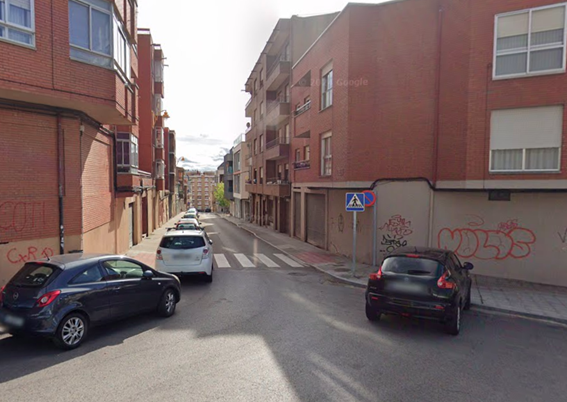 Cruce de la calle Pedro de Dios con Dama de Arintero, en el barrio de San Esteban. | L.N.C.